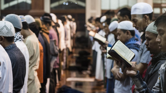 Itikaf Akhir Ramadan. (Foto ilustrasi)
