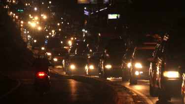 Kendaraan pemudik melintasi jalur pantura di Jalan Klari, Karawang, Jawa Barat.