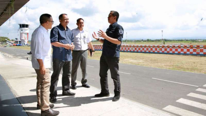 Bandara Banyuwangi, Jawa Timur, Kamis, 14 Juni 2018.