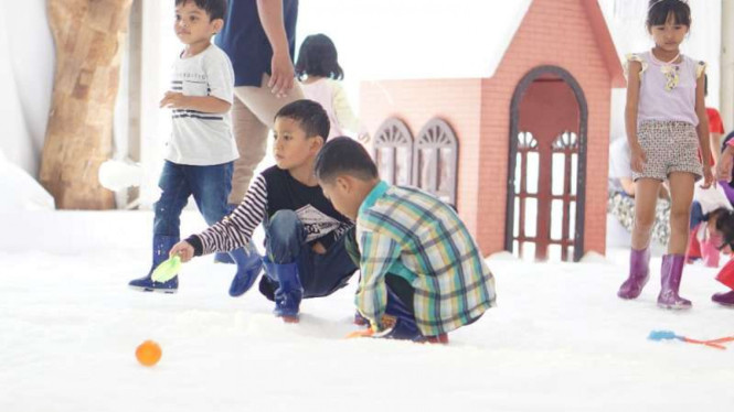 Bali menghadirkan Discovery Snowland,