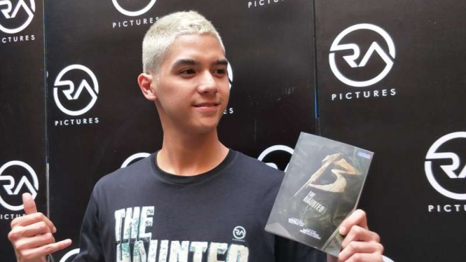 Al Ghazali dengan warna rambut pilihan
