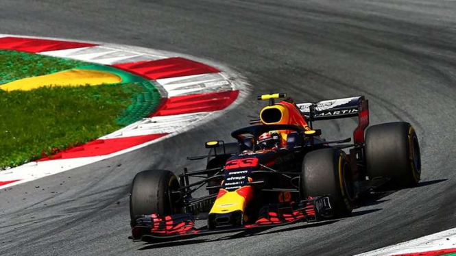 Pembalap Tim Red Bull, Max Verstappen