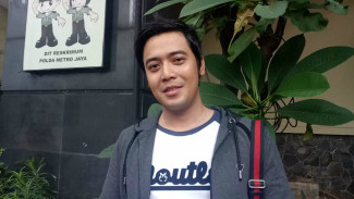 Kris Hatta Ungkap Kembali Pindah Keyakinan ke Agama Kristen