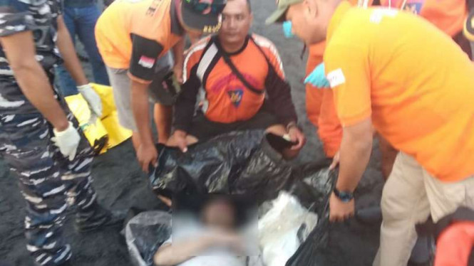 Kondisi jasad Mansyur saat ditemukan tim SAR.