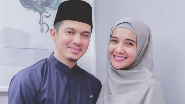 Irwansyah dan Zaskia Sungkar.