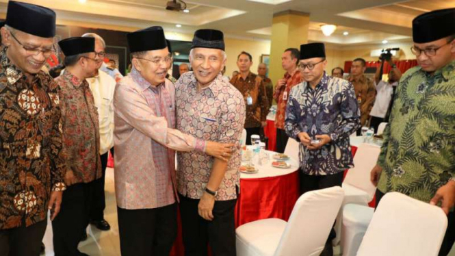 Jusuf Kalla dan Amien Rais.