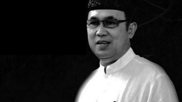 Eddy Santana Putra.
