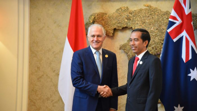 "Secara tradisional kita melihat Indonesia sebagai tetangga yang sulit dihadapi, sangat dekat dan berpotensi mengancam Australia," jelas Prof. Hugh White.