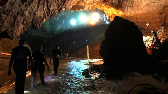 Tim Penyelamat di Gua Tham Luang, Thailand