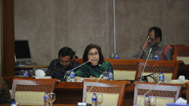 Anggota Komisi XI DPR RI, Indah Kurnia (F-PDI Perjuangan
