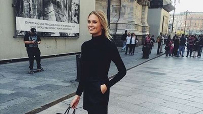 Gaya busana turtle neck
