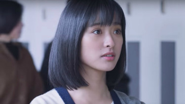 Shen Yue berperan sebagai San Chai di Meteor Garden 2018.