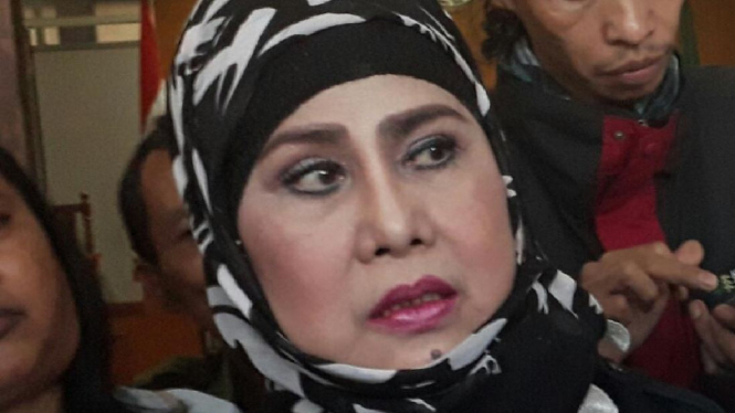Elvy Sukaesih