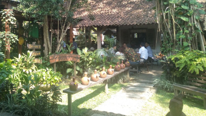 Taman Indie River View Resto