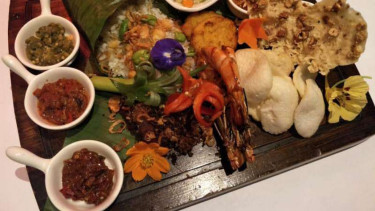 Menu di Bistro Baron & Bar Plaza Indonesia