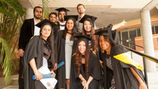 Mahasiswa internasional yang telah menyelesaikan studinya diperbolehkan bekerja di Australia dengan skema Visa 485.