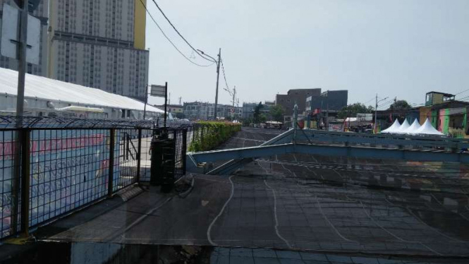 Kali Item di kawasan Kemayoran, Jakarta Pusat.