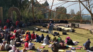 Endah N Rhesa di Jazz Gunung Bromo 2018.