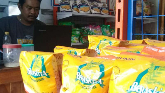  Beras premium kualitas super dalam kemasan sachet atau renteng di Semarang. (ilustrasi)