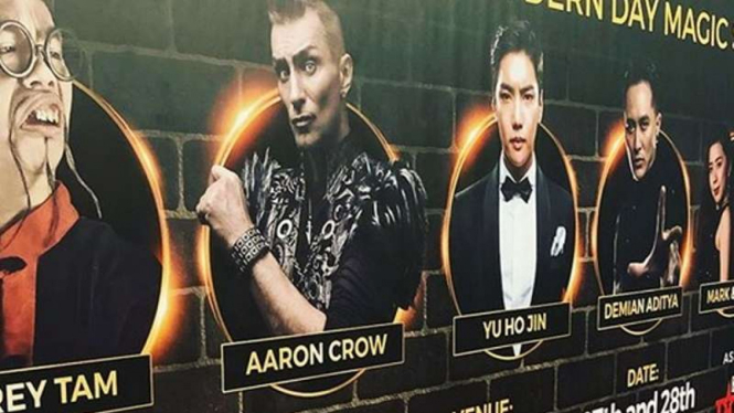 Jeffrey Tam, Aaron Crow,  Yu Ho Jin, Demian, Mark & Pinky