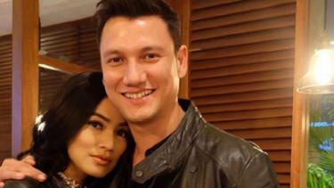 Titi Kamal dan Christian Sugiono