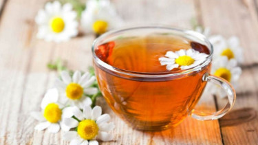 Ilustrasi teh chamomile.