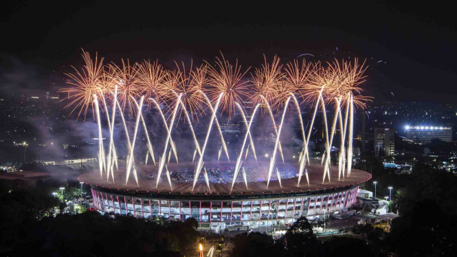 Semarak kembang api di Pembukaan Asian Games 2018