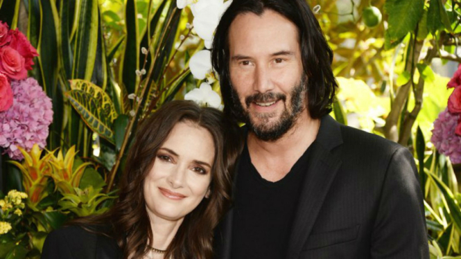 Winona Ryder dan Keanu Reeves
