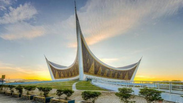 Kota Padang.
