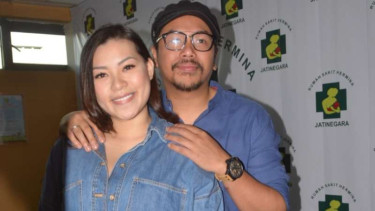 Pasangan Viviane dan Sammy Simorangkir