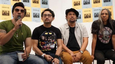 Band Naif.