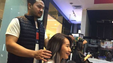 Rendy, Hair Stylist di Salon Double Hair Central Park