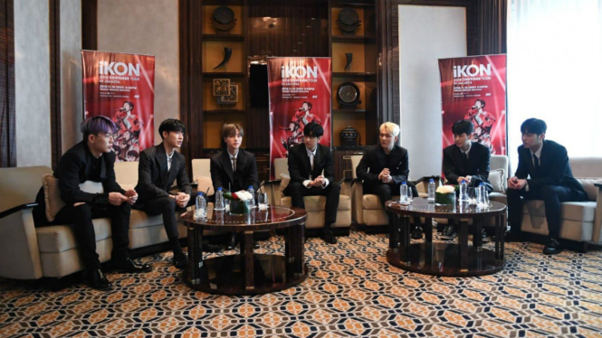 iKON saat diwawancara VIVA di Jakarta
