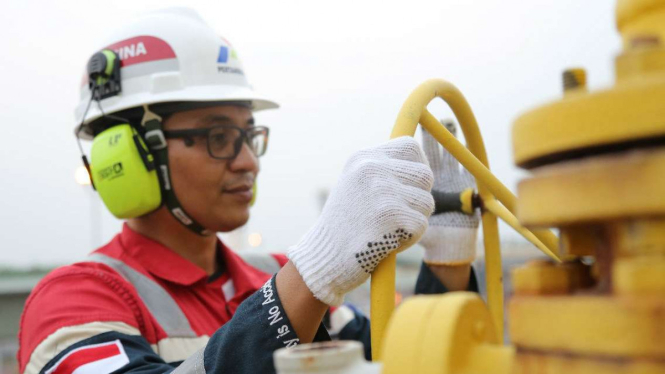 Pekerja PT Pertamina EP di lapangan Sukowati, Tuban, Jawa Timur.