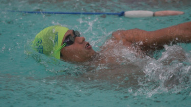 Latihan Para Renang Jelang Asian Para Games 2018