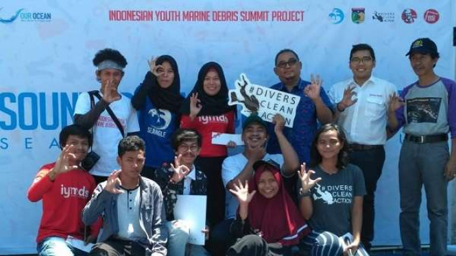 Seangle dan Diver Clean Action