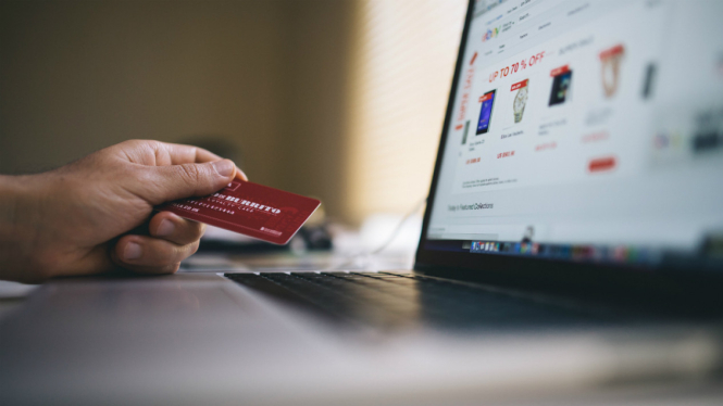 Ilustrasi belanja online