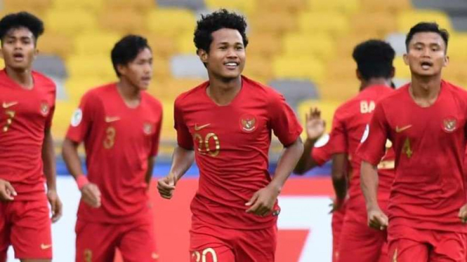 Penyerang Timnas Indonesia U-16, Amiruddin Bagus Alfikri (tengah)