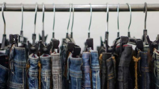 3 Tips Pilih Celana Jeans Sesuai Karakter