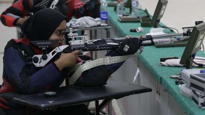 Atlet parashooting, Hani Puji Hastuti