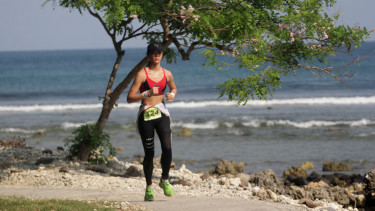 Rhino X Triathlon Meriahkan Festival Pesona Tanjung Lesung