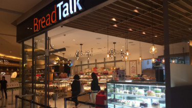 Salah satu outlet BreadTalk di Jakarta.