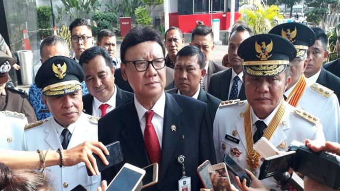 Menteri Dalam Negeri RI, Tjahjo Kumolo di KPK