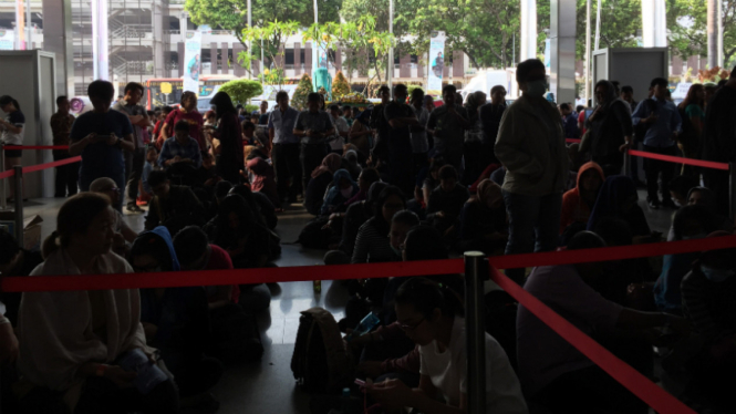 Antrean pengunjung Garuda Travel Fair (GATF) 2018.