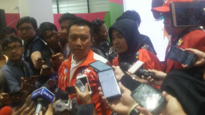 Menpora Imam Nahrawi dan Miftahul Jannah.