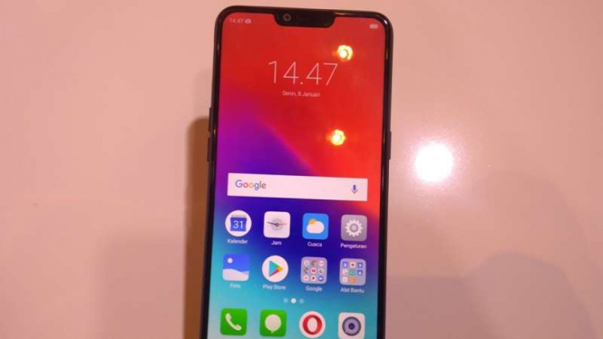 Realme C1.