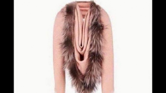 Scarf keluaran Fendi