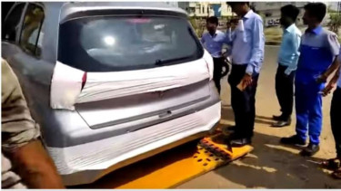 Hyundai Santro.