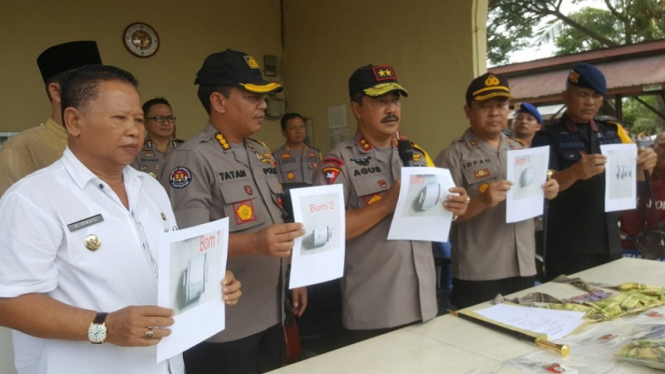 Kapolda Sumut Irjen Pol Agus Andrianto merilis pengungkapan kasus terorisme