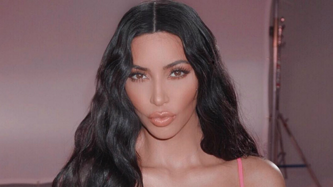 Kim Kardashian.